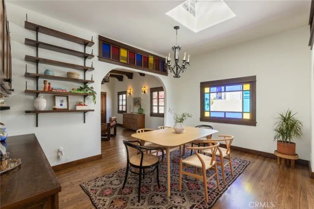 3138 Glenmanor Place, Los Angeles, CA 90039