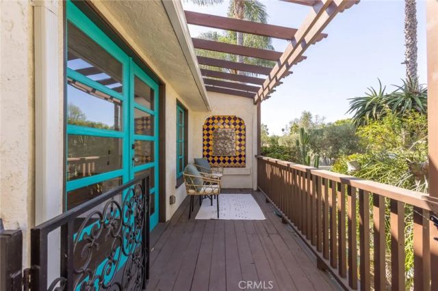 3138 Glenmanor Place, Los Angeles, CA 90039