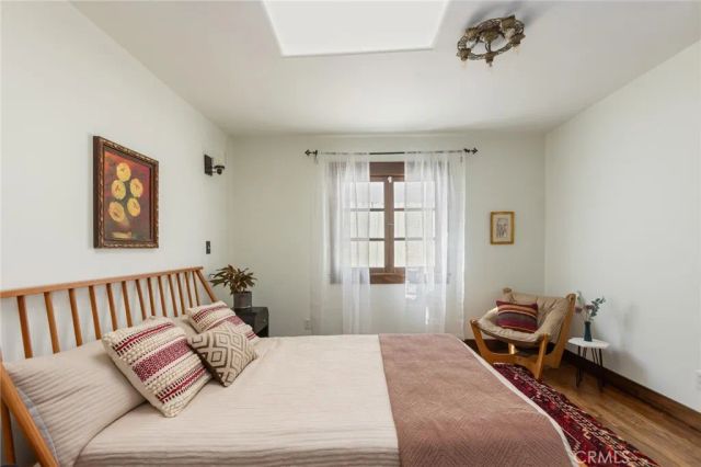 3138 Glenmanor Place, Los Angeles, CA 90039