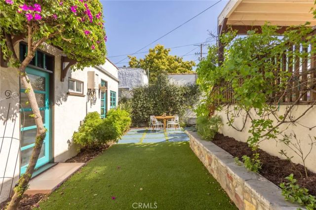 3138 Glenmanor Place, Los Angeles, CA 90039