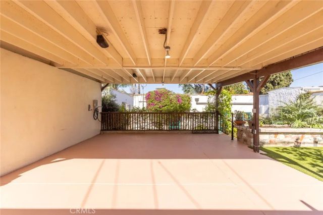 3138 Glenmanor Place, Los Angeles, CA 90039