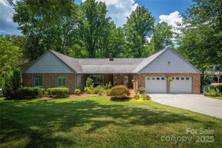 130 Mimosa Hills Drive, Morganton, NC 28655