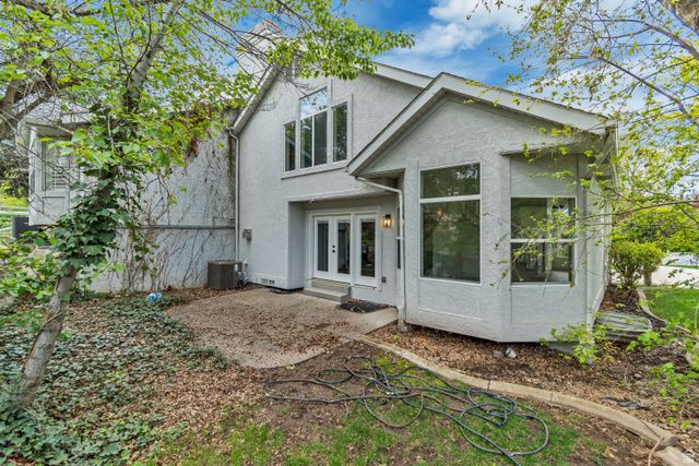 1105 N BROOK CIR, Kaysville, UT 84037