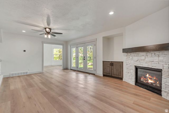 1105 N BROOK CIR, Kaysville, UT 84037