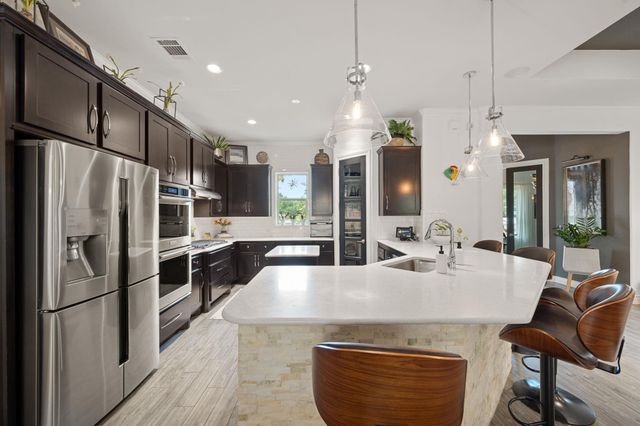 813 Oak Branch DR, Georgetown, TX 78633