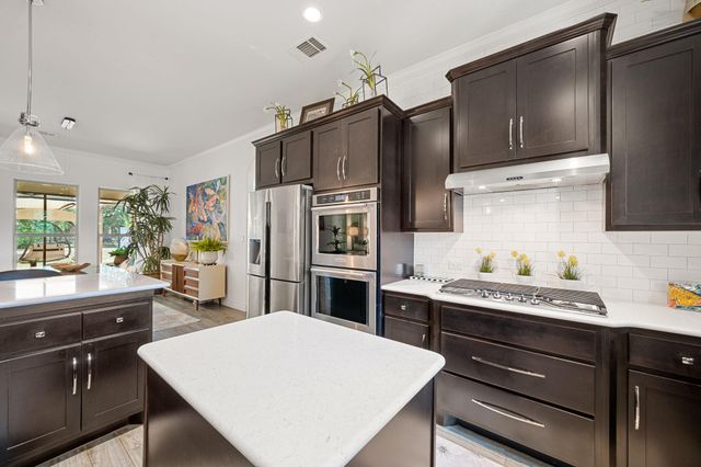 813 Oak Branch DR, Georgetown, TX 78633