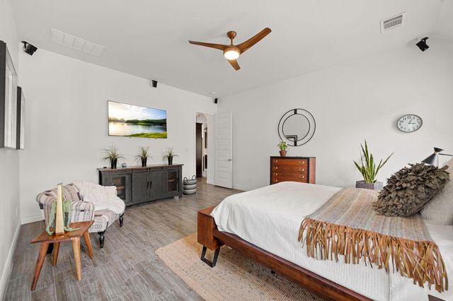 813 Oak Branch DR, Georgetown, TX 78633