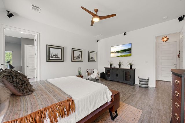 813 Oak Branch DR, Georgetown, TX 78633
