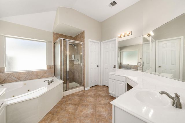 321 Holly Branch Lane, Kemah, TX 77565