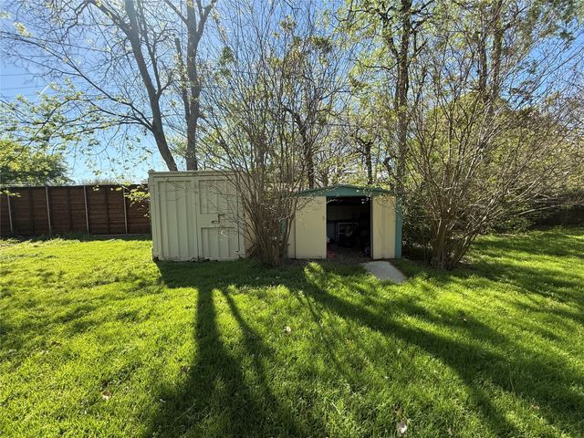 3705 Granada Drive, Richland Hills, TX 76118