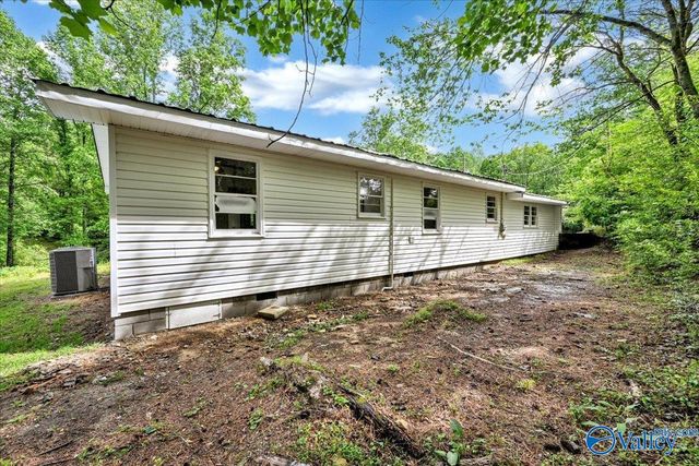 142 County Road 771, Cullman, AL 35055