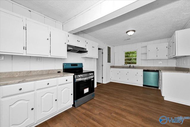 142 County Road 771, Cullman, AL 35055