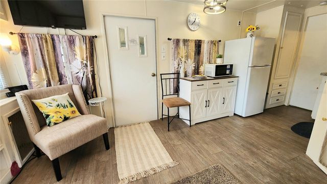 3300 26TH AVENUE E 105, Bradenton, FL 34208