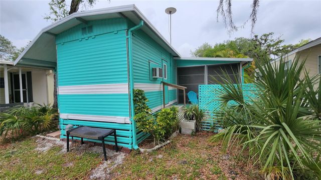 3300 26TH AVENUE E 105, Bradenton, FL 34208