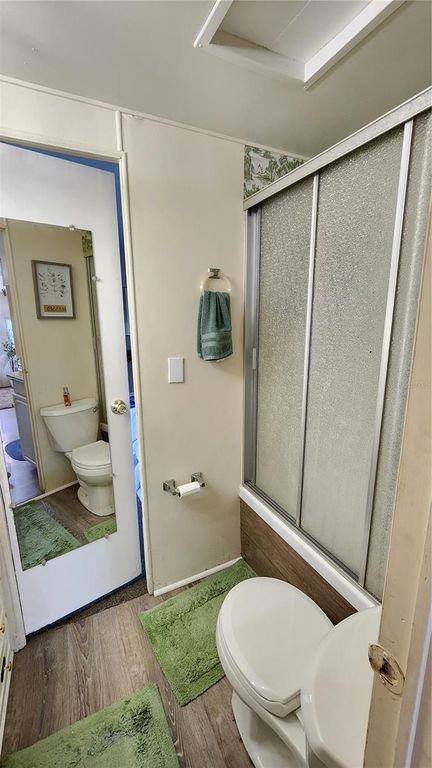 Image 22 of property listing at 3300 26TH AVENUE E 105, Bradenton, FL 34208