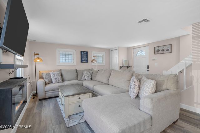 127 Hamilton Avenue 127, Seaside Heights, NJ 08751