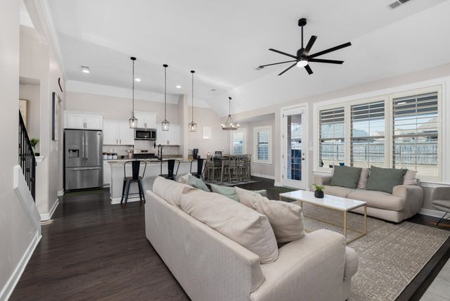 235 MISTY FIELDS RD, Oakland, TN 38060