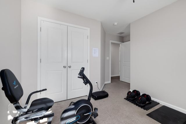 235 MISTY FIELDS RD, Oakland, TN 38060