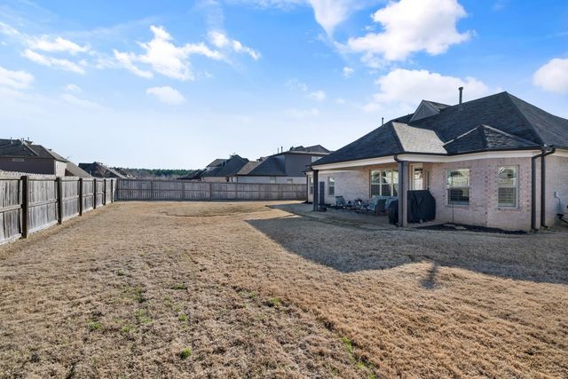 235 MISTY FIELDS RD, Oakland, TN 38060