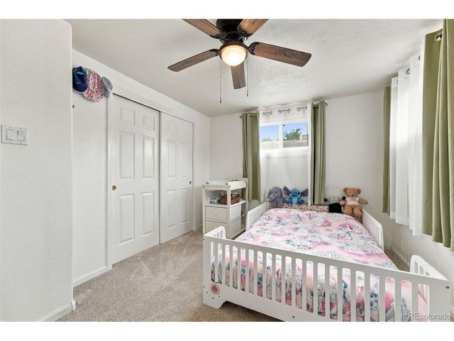 1734 Comanche Rd, Pueblo, CO 81001