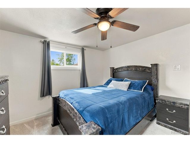 1734 Comanche Rd, Pueblo, CO 81001