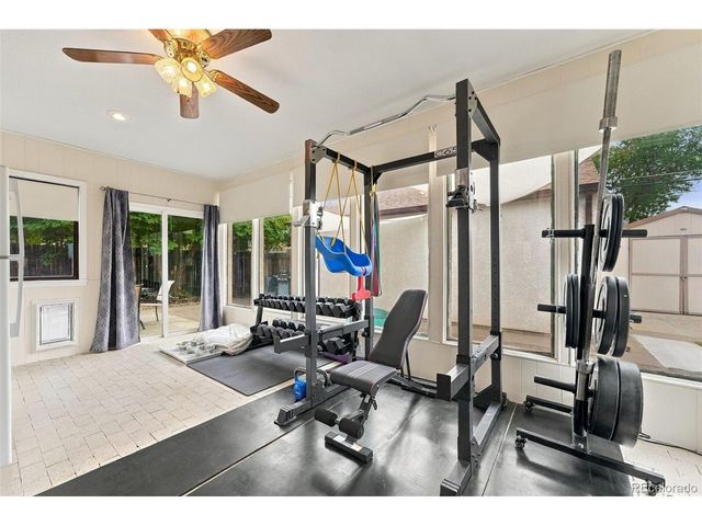 1734 Comanche Rd, Pueblo, CO 81001