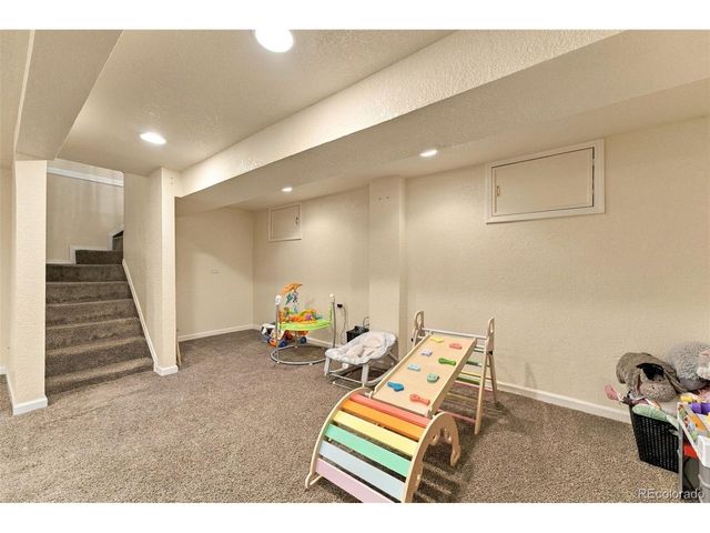 1734 Comanche Rd, Pueblo, CO 81001