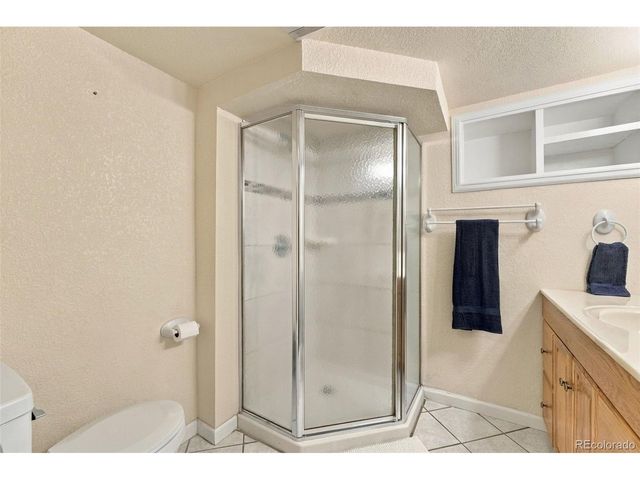 1734 Comanche Rd, Pueblo, CO 81001