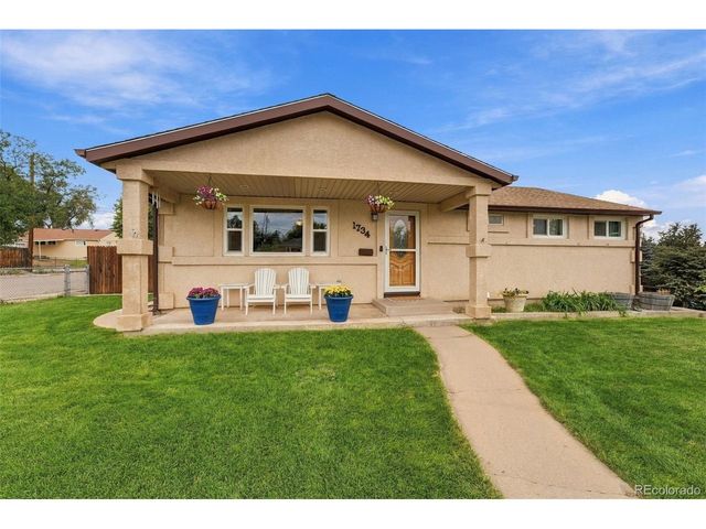 1734 Comanche Rd, Pueblo, CO 81001