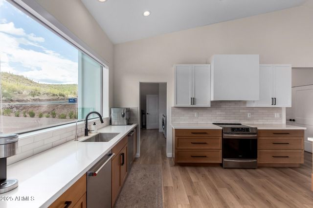 1809 E MARIOLA Way, Phoenix, AZ 85086