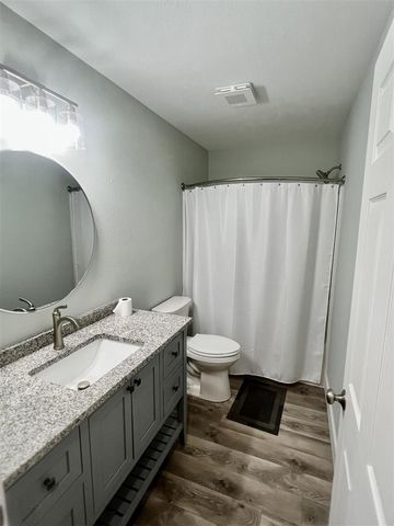 2048 Center Street, Muskegon, MI 49442