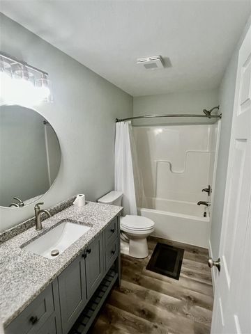 2048 Center Street, Muskegon, MI 49442