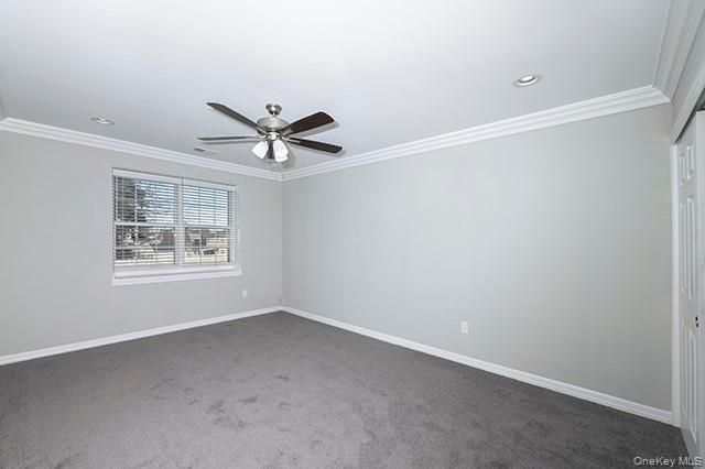 425 Newbridge Road 27, East Meadow, NY 11554