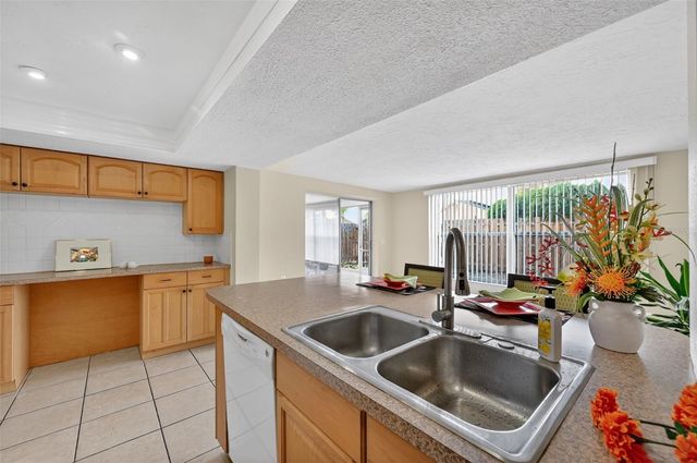 1037 TAMARAC DRIVE, Holiday, FL 34690