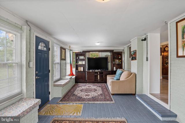 8215 HARRY WARREN PL, Welcome, MD 20693