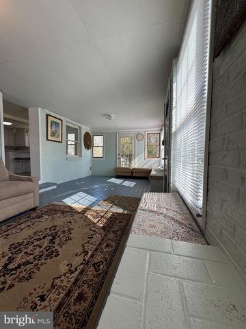 8215 HARRY WARREN PL, Welcome, MD 20693