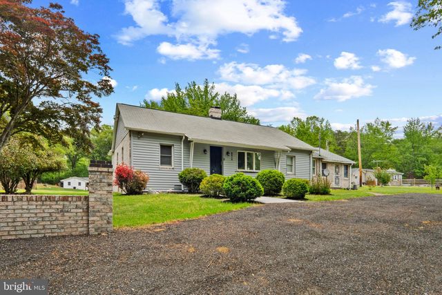 8215 HARRY WARREN PL, Welcome, MD 20693