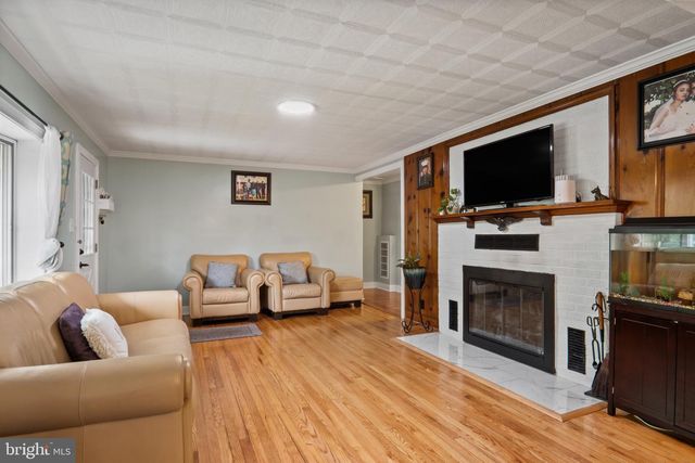 8215 HARRY WARREN PL, Welcome, MD 20693