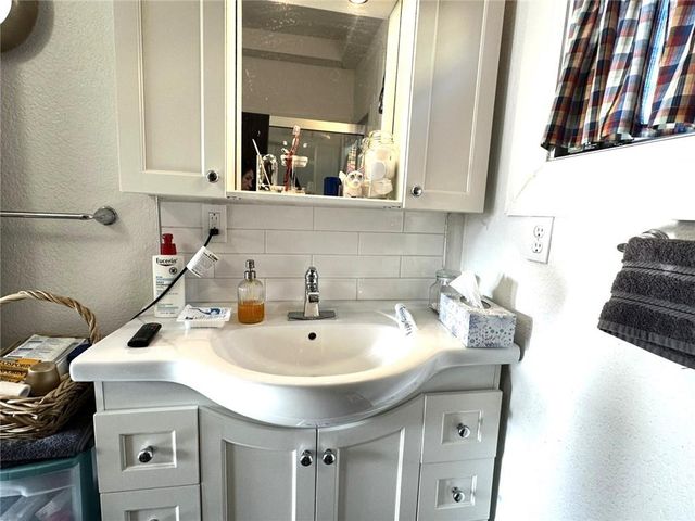 505 Mississippi Street, Lawrence, KS 66044