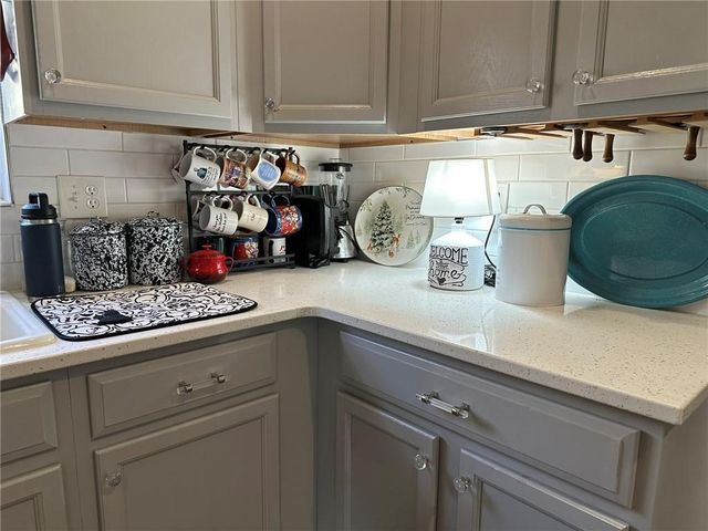 505 Mississippi Street, Lawrence, KS 66044