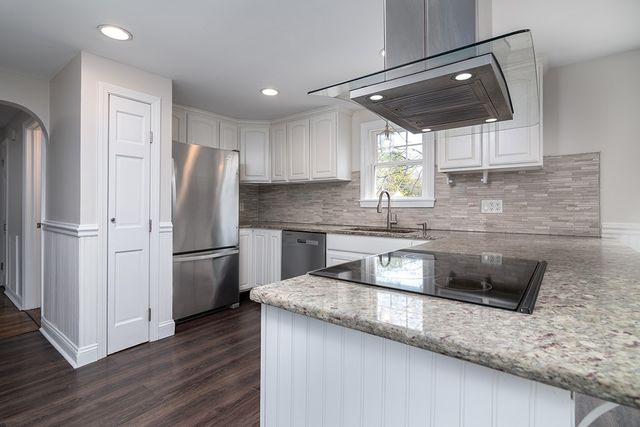 150 Lewiston Street, Warwick, RI 02889