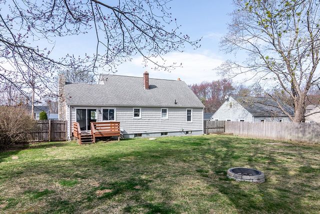 150 Lewiston Street, Warwick, RI 02889