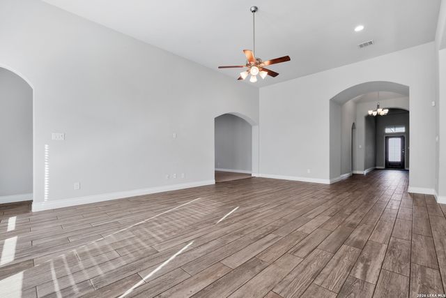 8823 HAYSTACK RD, San Antonio, TX 78254