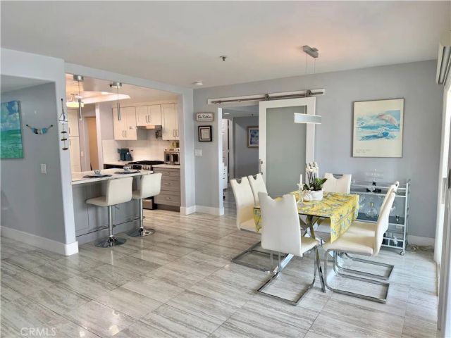 16255 Pacific Cir. 202, Huntington Beach, CA 92649