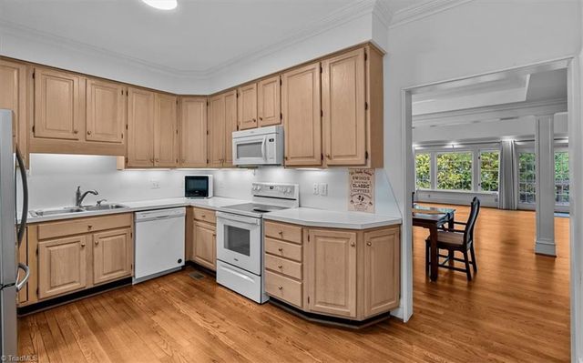 3 Sommerton Court, Greensboro, NC 27408