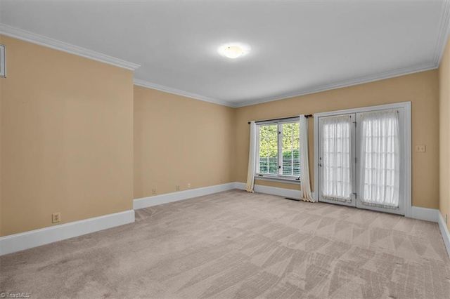 3 Sommerton Court, Greensboro, NC 27408