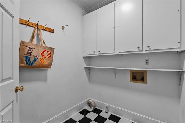 3 Sommerton Court, Greensboro, NC 27408