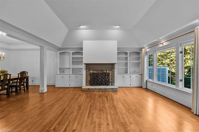 3 Sommerton Court, Greensboro, NC 27408