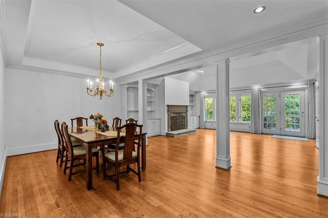 3 Sommerton Court, Greensboro, NC 27408