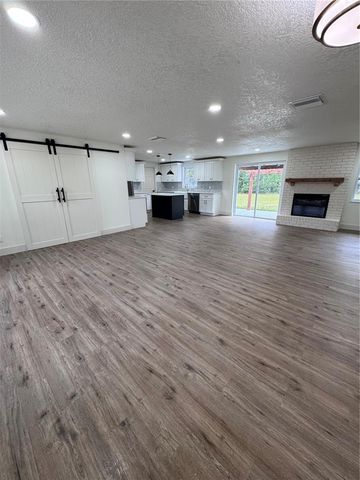 2933 STEARNS ROAD, Valrico, FL 33596